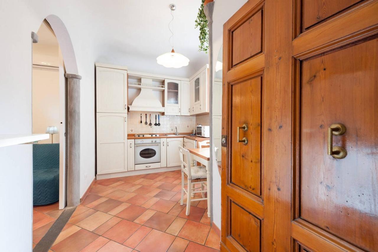 Love Weekend Near Piazza Ognissanti Firenze Rom bilde